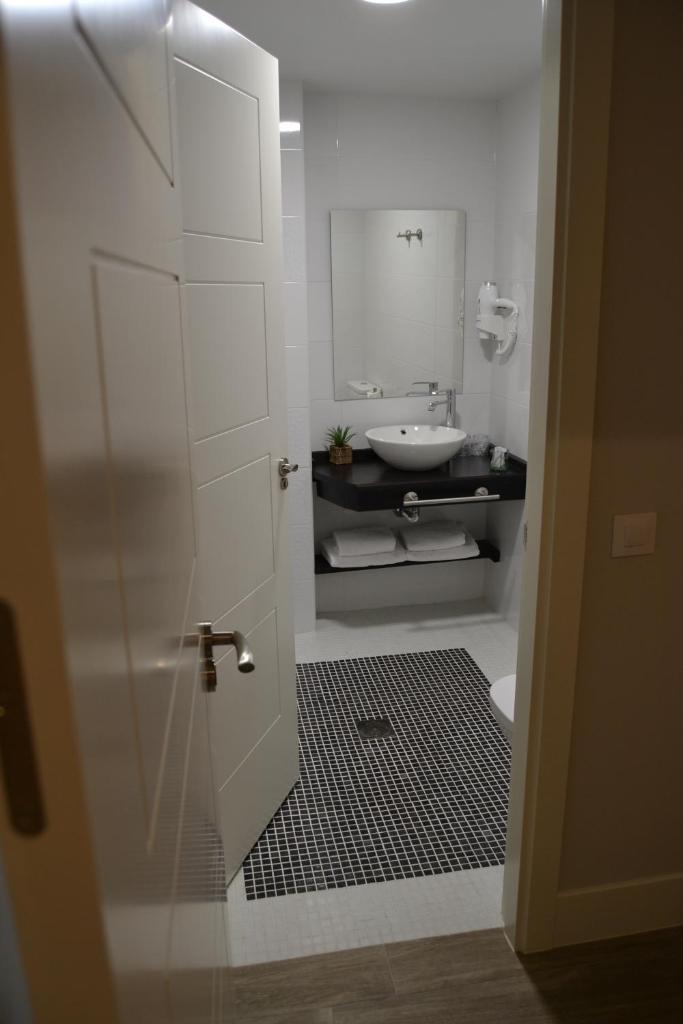 Hotel Espanol La Pueblanueva Luaran gambar